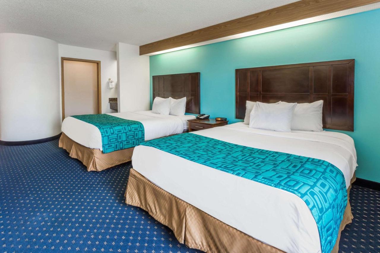 Howard Johnson By Wyndham Vancouver Hotel & Suites Eksteriør bilde