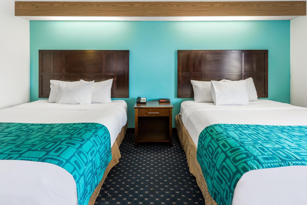 Howard Johnson By Wyndham Vancouver Hotel & Suites Eksteriør bilde