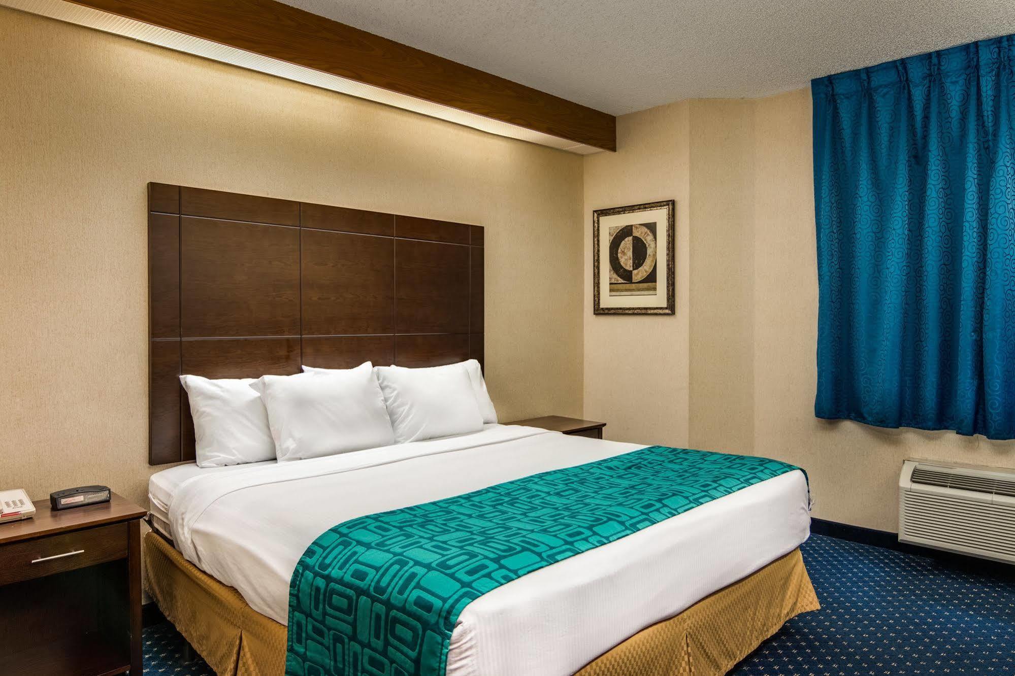 Howard Johnson By Wyndham Vancouver Hotel & Suites Eksteriør bilde